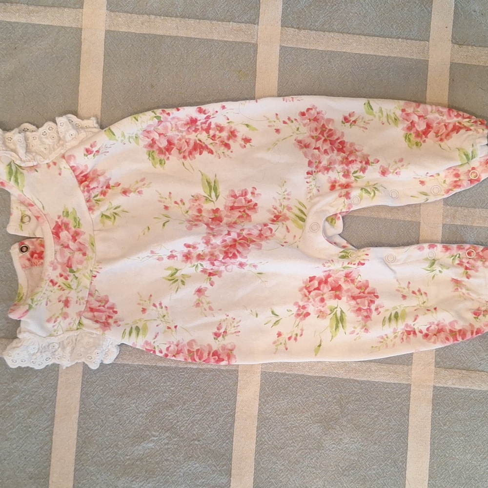 Laura Ashley Baby Romper Floral And Lace 3-6m